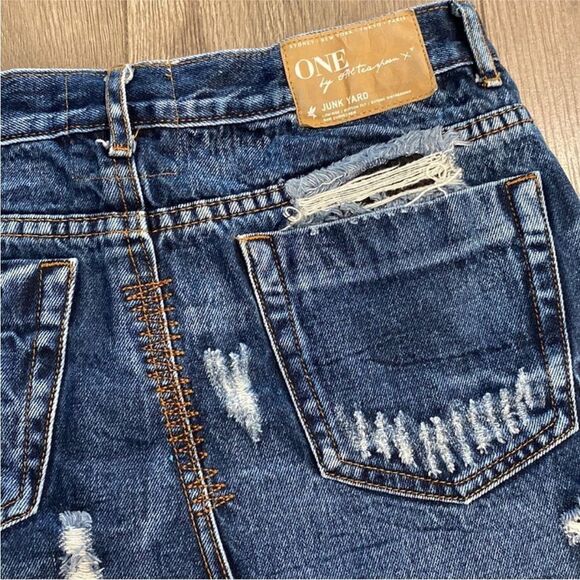 One Teaspoon Junkyard Distressed Blue Jean‎ Skirt Size 25 - Picture 5 of 15